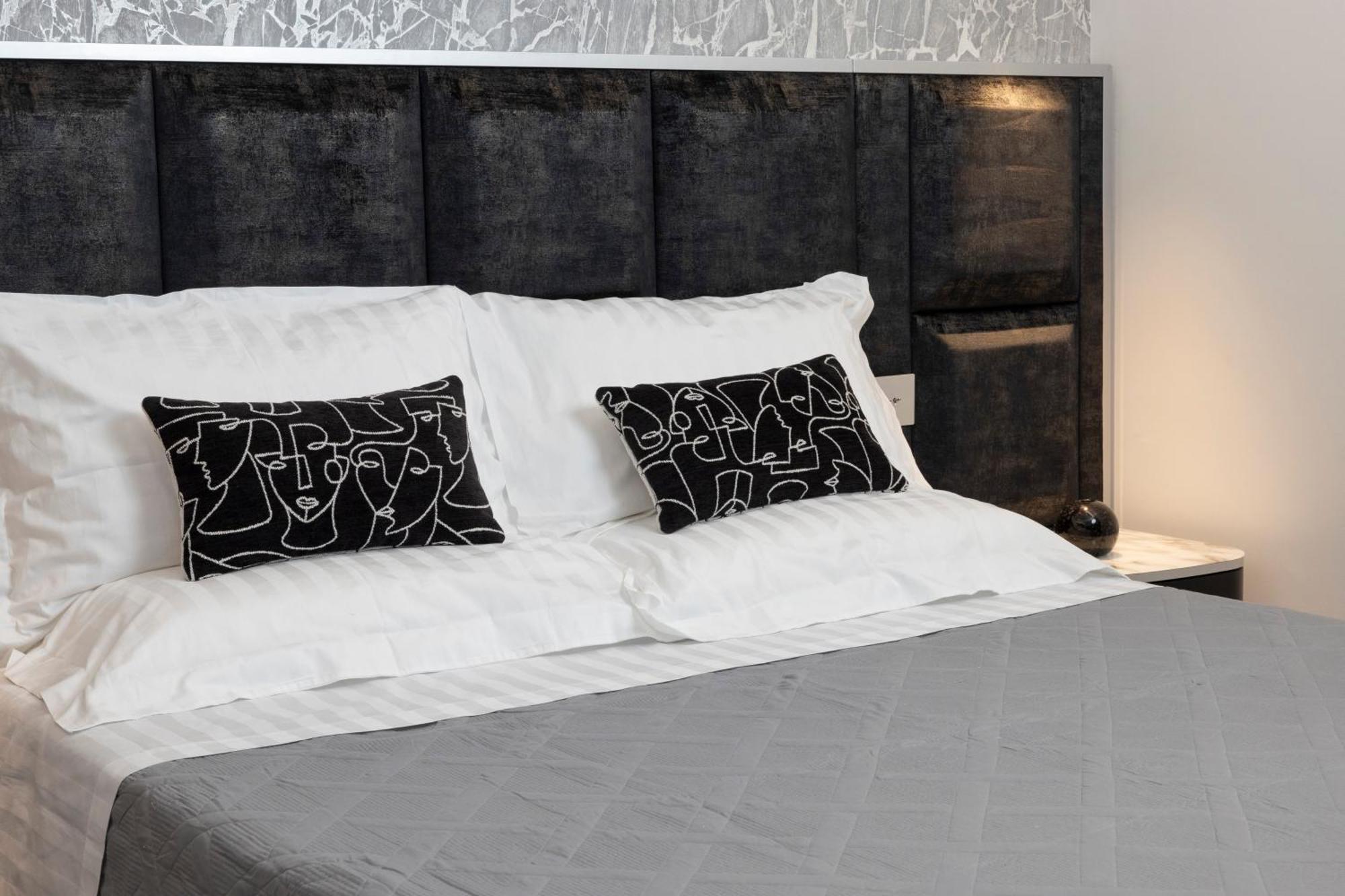 Suite17 - Luxury Guesthouse Giovinazzo Buitenkant foto